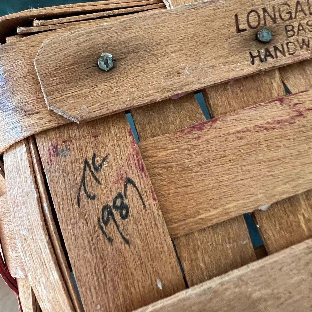 Longaberger Christmas Collection 1987 Edition Mistletoe Basket